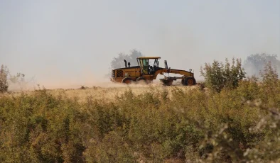 Kırklareli’nde anız yangını itfaiye ekipleri tarafından söndürüldü